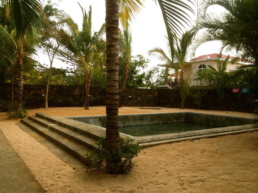 Residence Les Lauriers غراند بايَ المظهر الخارجي الصورة