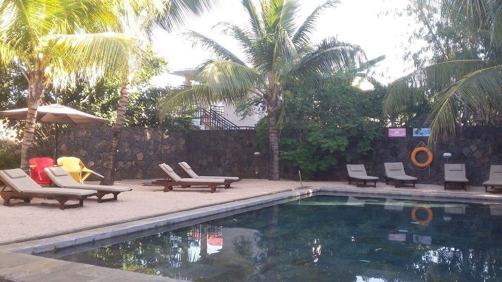 Residence Les Lauriers غراند بايَ المظهر الخارجي الصورة