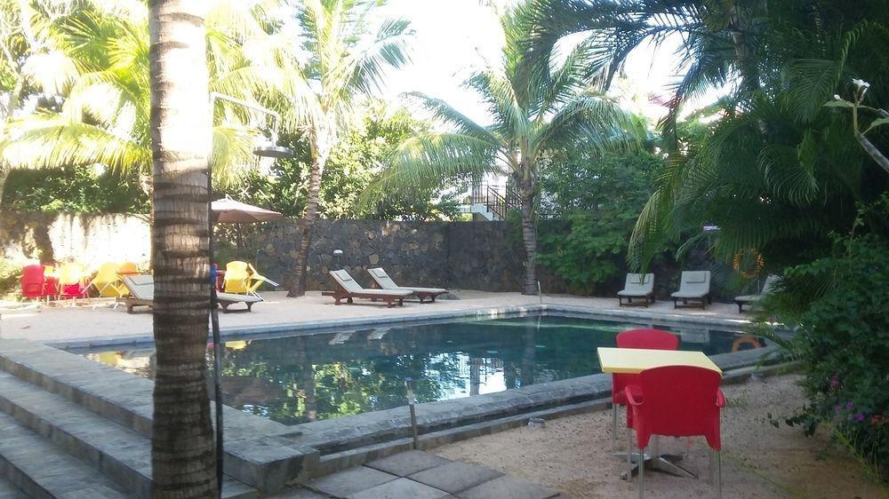 Residence Les Lauriers غراند بايَ المظهر الخارجي الصورة