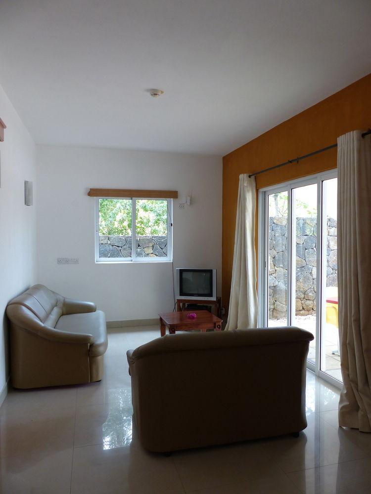 Residence Les Lauriers غراند بايَ المظهر الخارجي الصورة